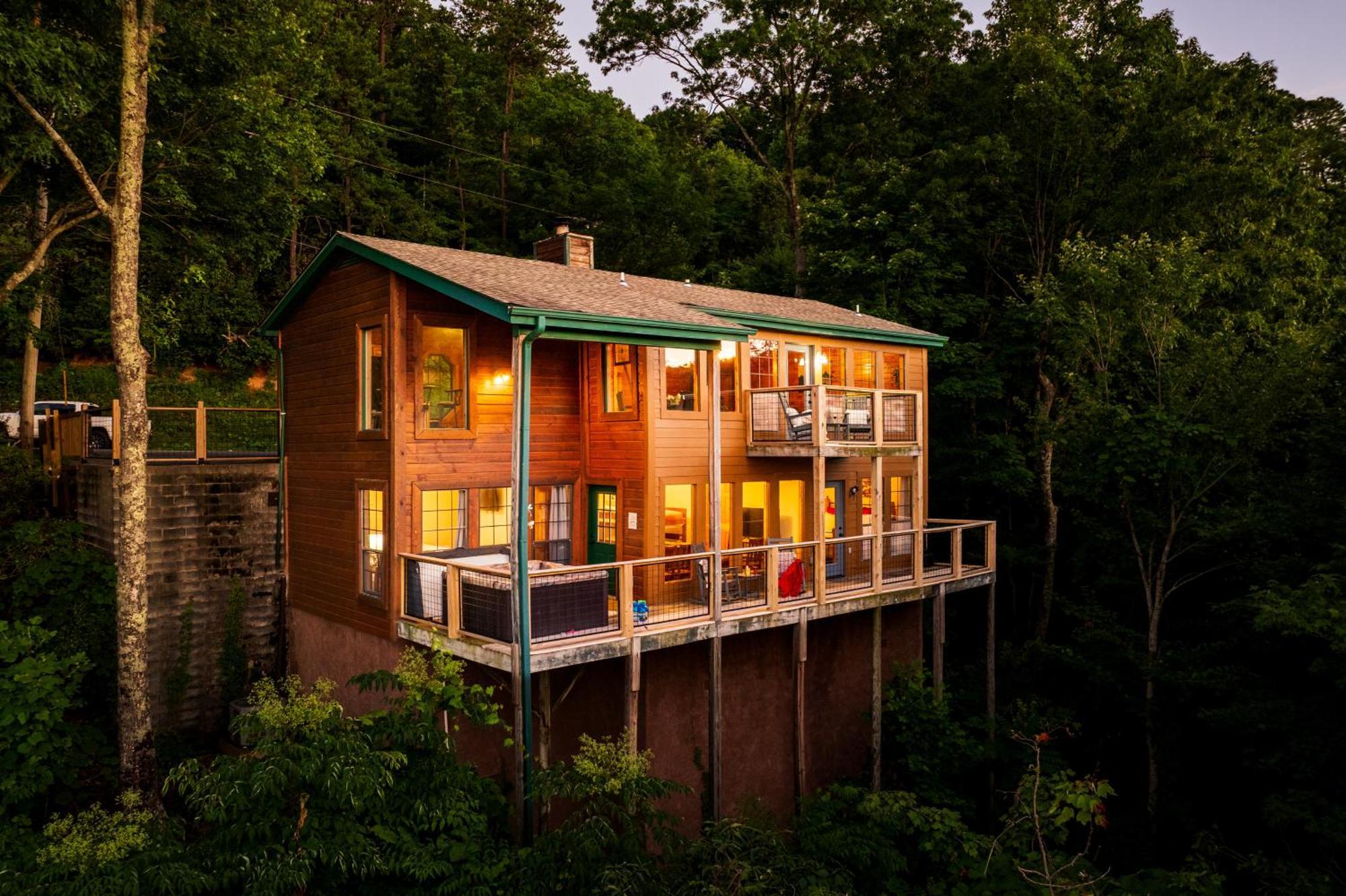 Villa Elevista - Quaint&Private-Views-Hottub-Pooltable-Bears-3 Clubhouse Pools Gatlinburg Exterior foto