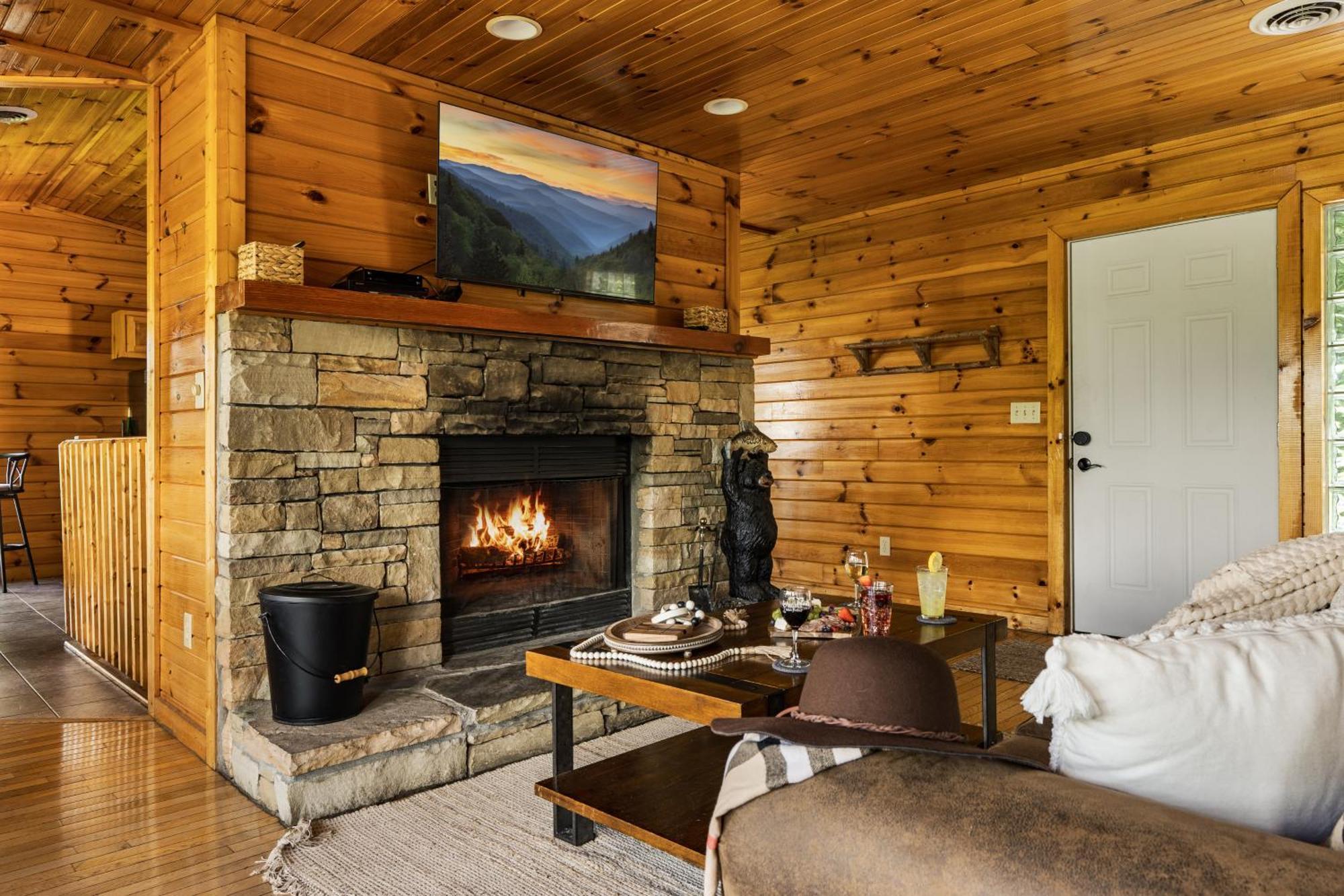 Villa Elevista - Quaint&Private-Views-Hottub-Pooltable-Bears-3 Clubhouse Pools Gatlinburg Exterior foto